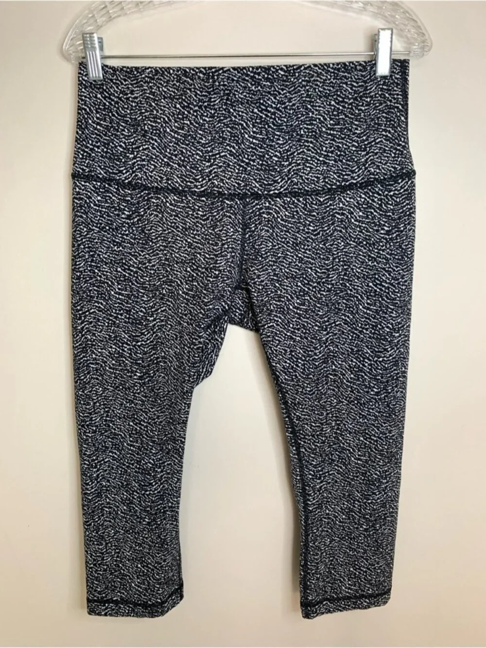 Lululemon Wunder Under Crop High Rise Legging 12